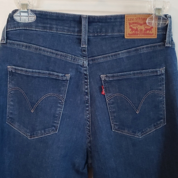 LEVI'S JEANS - Picture 3 of 9